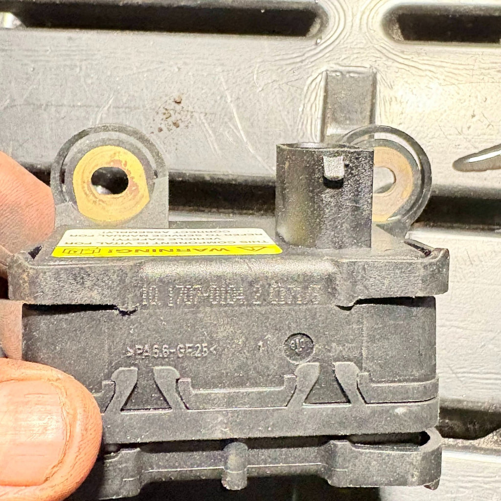 VOLVO V50 2004-2009 YAW SENSOR 10.1701-0353.3