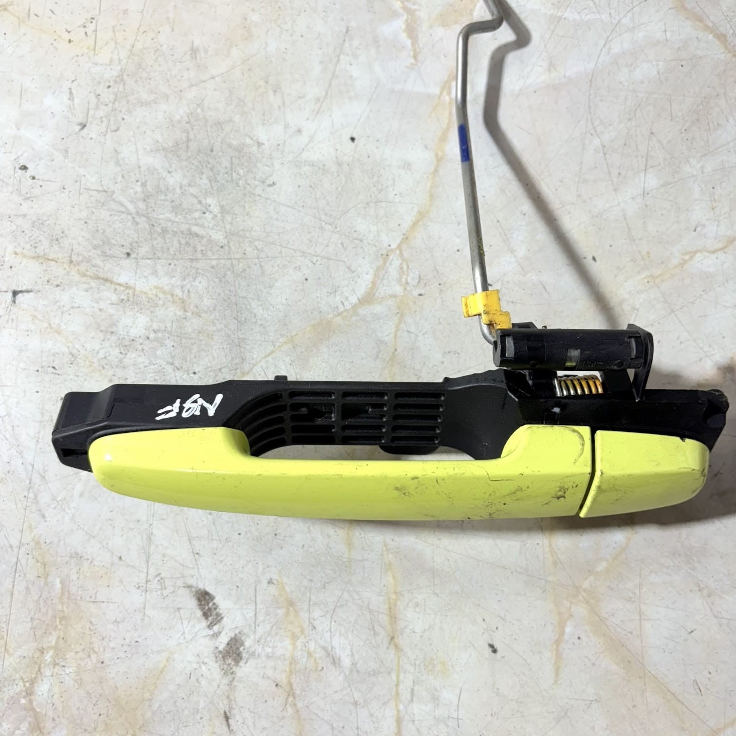 Door handle Passenger Front Left Side Toyota AVENSIS 3 Kombi T27 83901 NSF