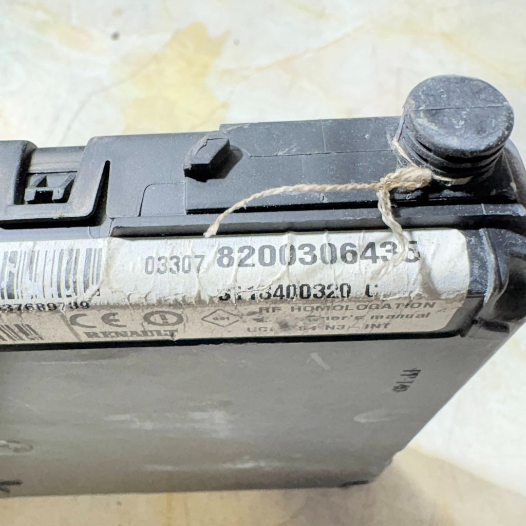 Renault Megane Mk2 03-08 Comfort Body Control Module 8200306435