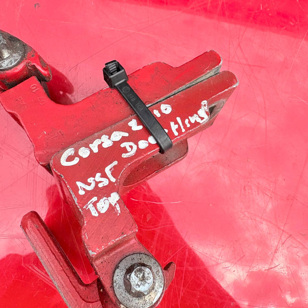 VAUXHALL CORSA 2010 N/S PASSENGERS SIDE FRONT TOP DOOR HINGE IN RED
