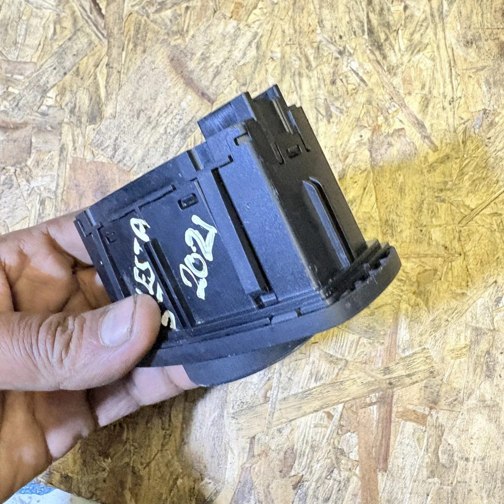 2021 FORD FIESTA ACTIVE 1.0P HEADLIGHT HEADLAMP SWITCH 10507973-00