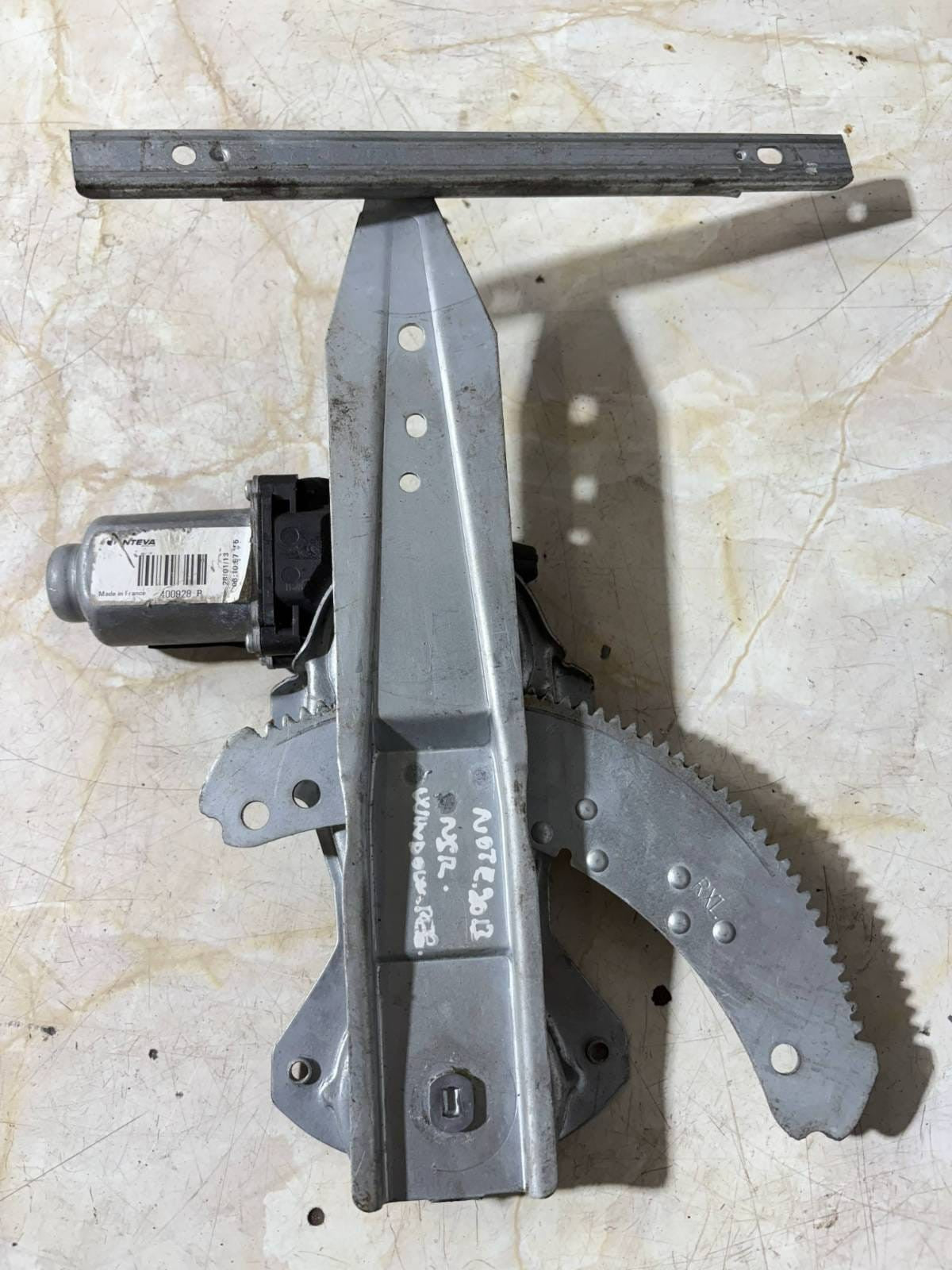 NISSAN NOTE E12E MK2 WINDOW REGULATOR LEFT FRONT ELECTRIC 2013 400928A
