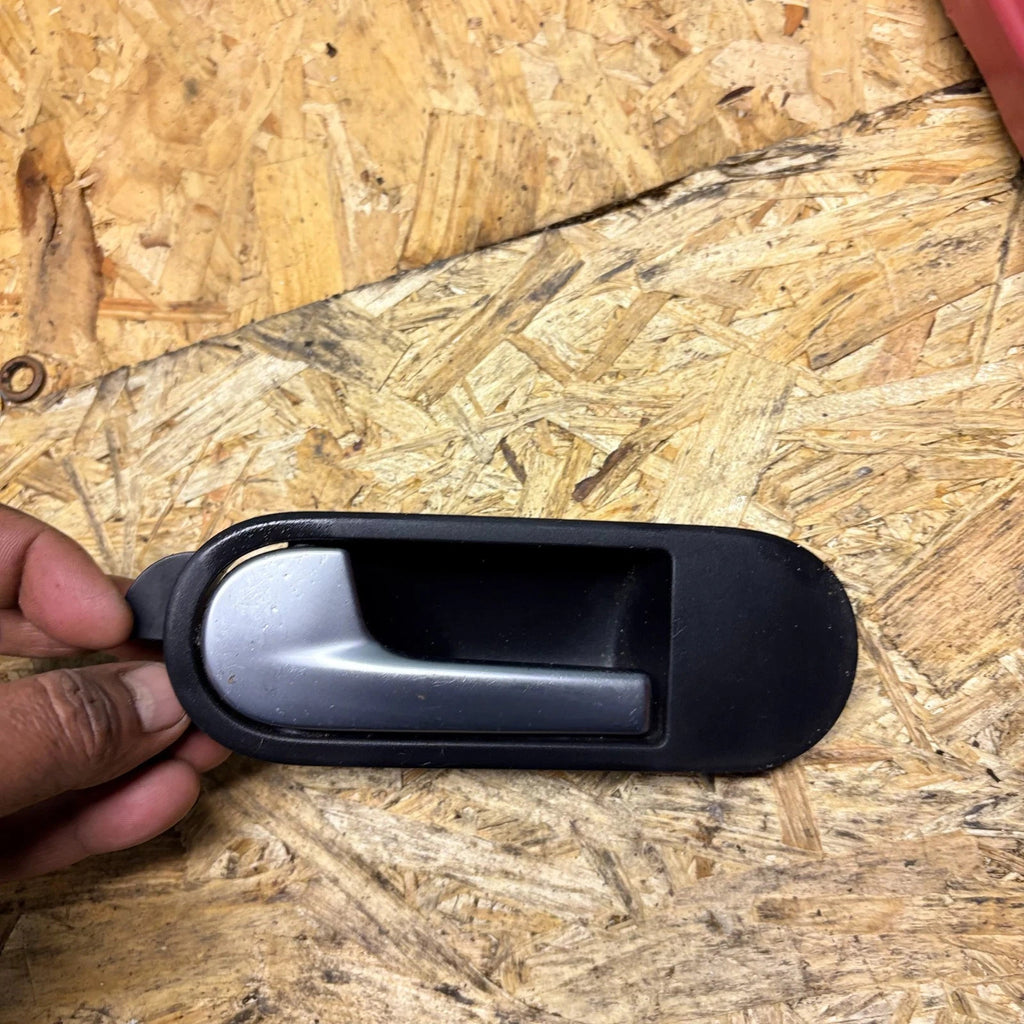 VW Volkswagen Golf Plus 2004-2008 Rear Left Interior Door Handle 5M0837197