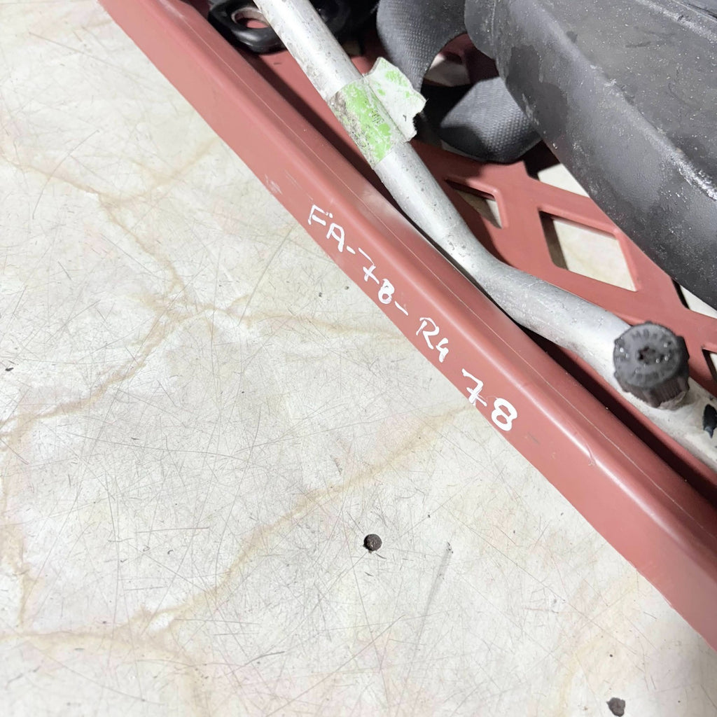 MINI 2006-2012 WIPER ARM FRONT 80005596