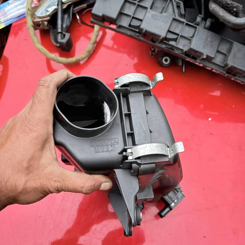 Toyota Yaris XP130 NSP130 1.33 1NR-FE Air Filter Box 2011-2017 17700-0Y070