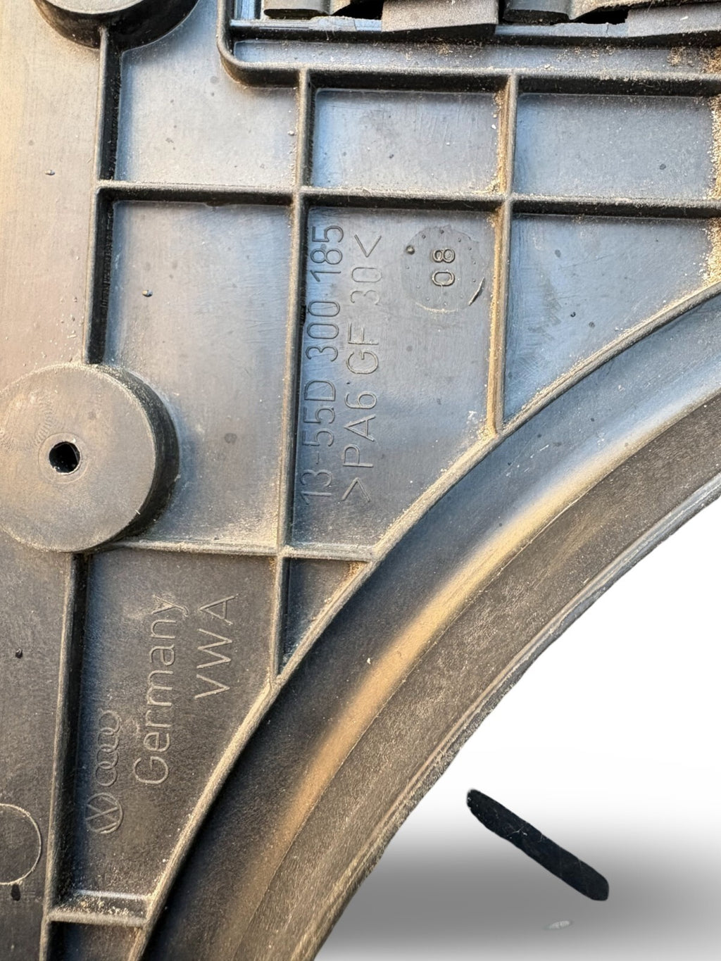 Volkswagen Touran I 2004 Diesel radiator cooling fan 1355D300185 DEV453977