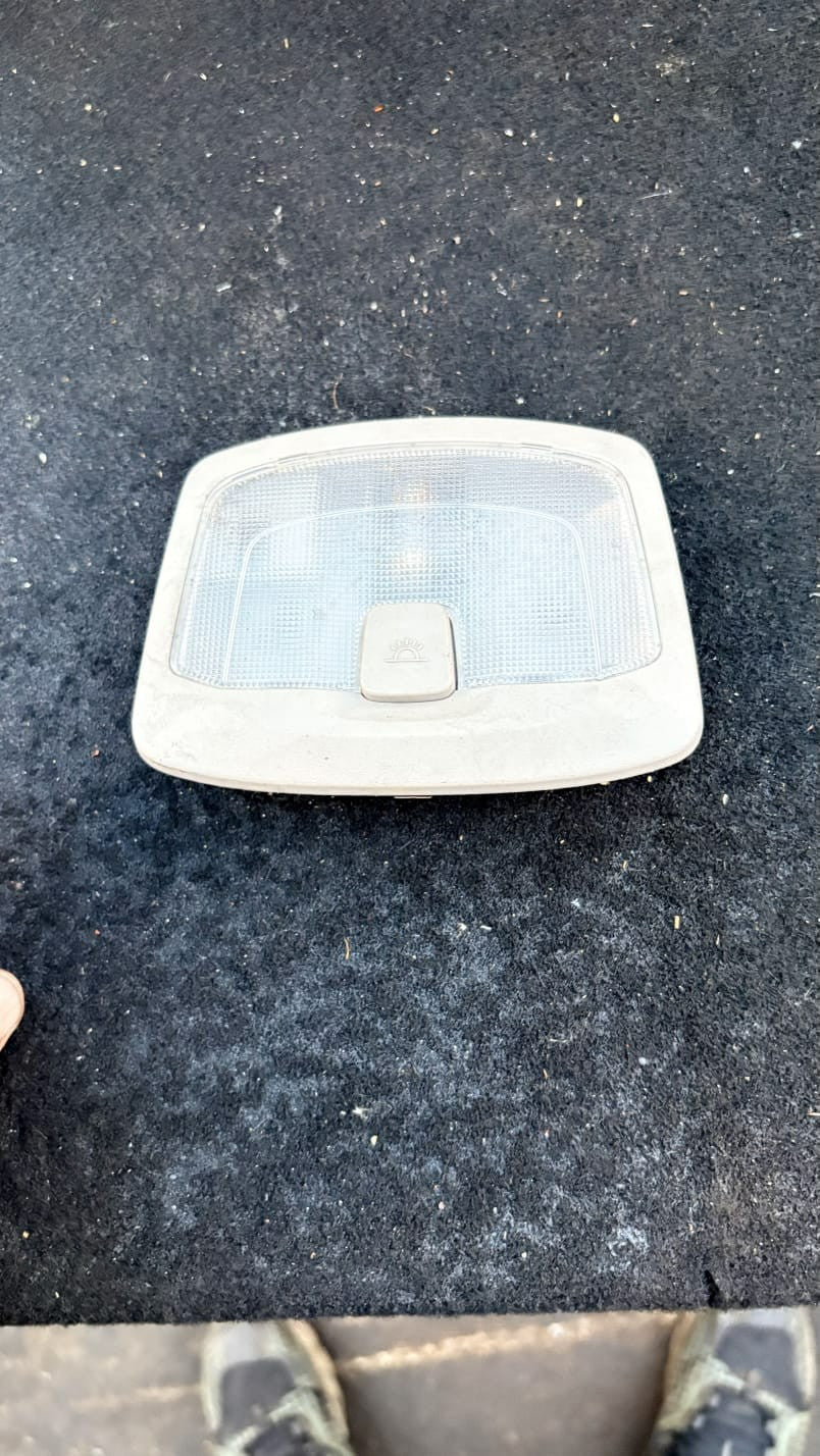 2016 SSANGYONG KORANDO INTERIOR ROOF READING LIGHT LAMP REAR 83720-34000