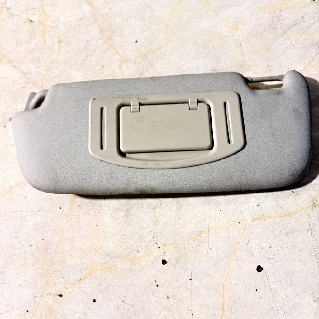 SMART FORFOUR 5 DOOR FRONT DRIVER SIDE RIGHT OFFSIDE SUN VISOR 2004-2006