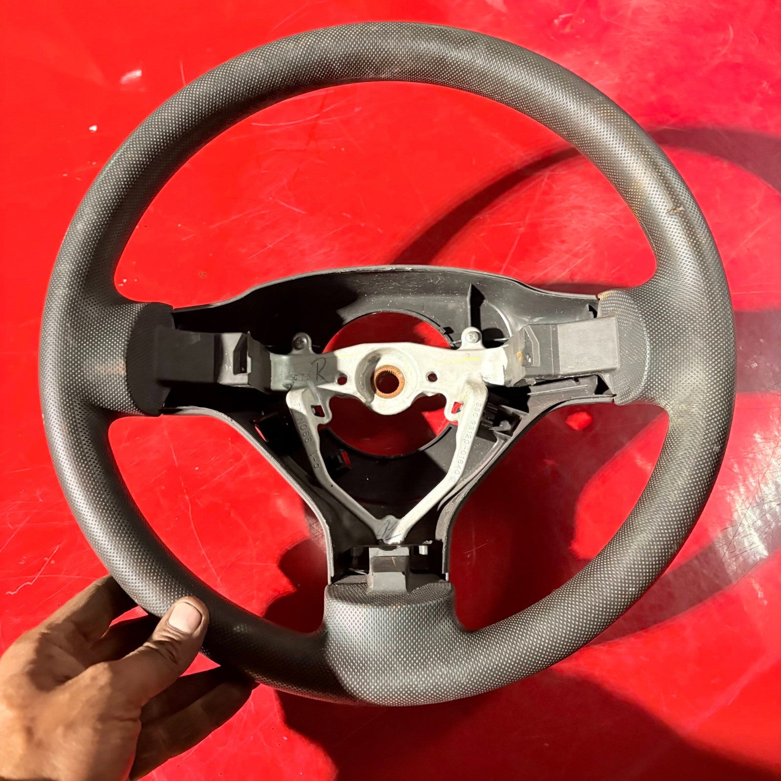 Peugeot 107 Citroen C1 Toyota Aygo Steering Wheel 3 Spoke GS120-01840 2005-2014