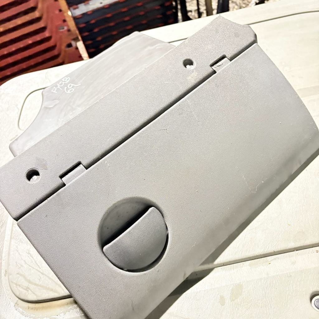 Vauxhall Corsa C 2000-2006 Glove Box Storage Compartment Grey 09114402