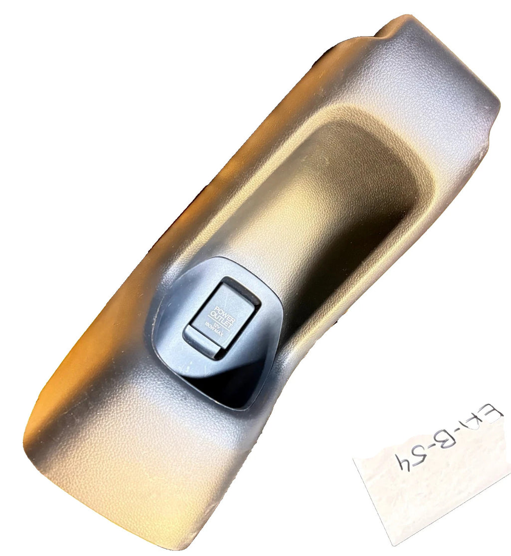 Honda HR-V 2015-2022 Rear Centre Console Trim 12V Power Outlet Cover T10266