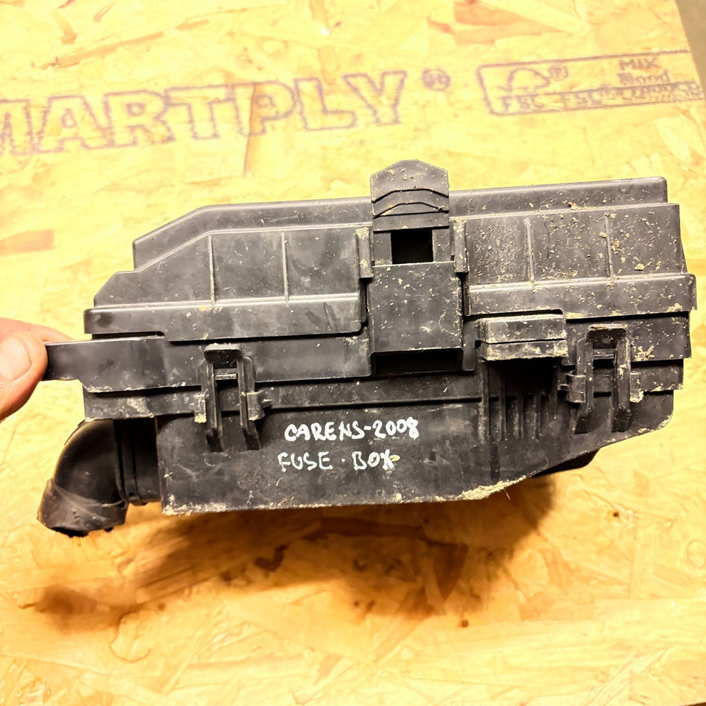 Kia Carens UN 2006-2013 Engine Bay Fuse Box Relay