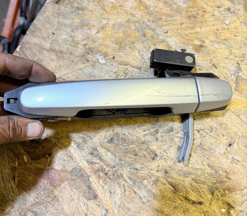 Toyota Corolla Left Passenger Rear Outer Door Handle 2004-2009