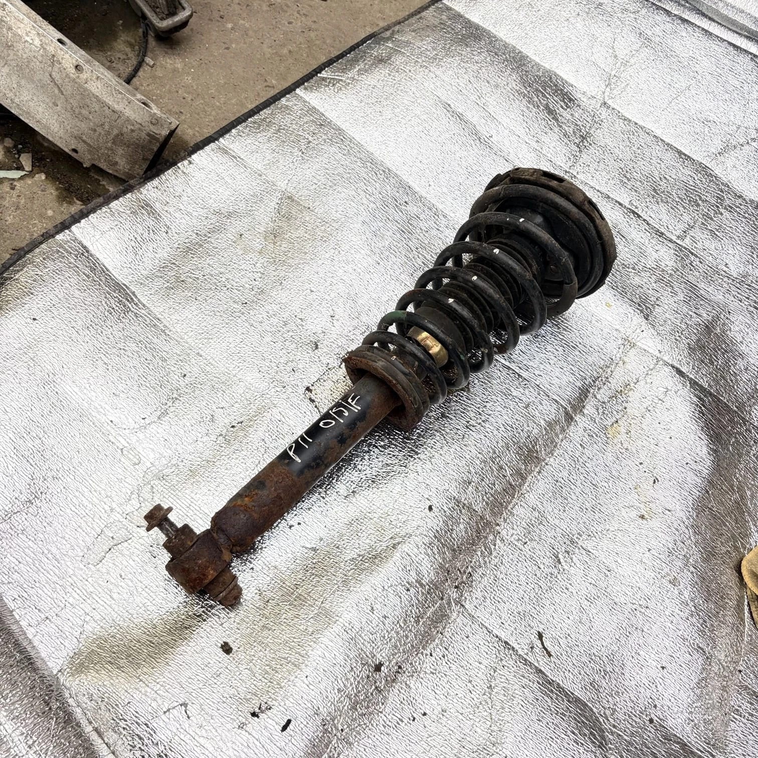 Nissan Primera P11 Strut Shock Absorber Driver Front Side OSF RH