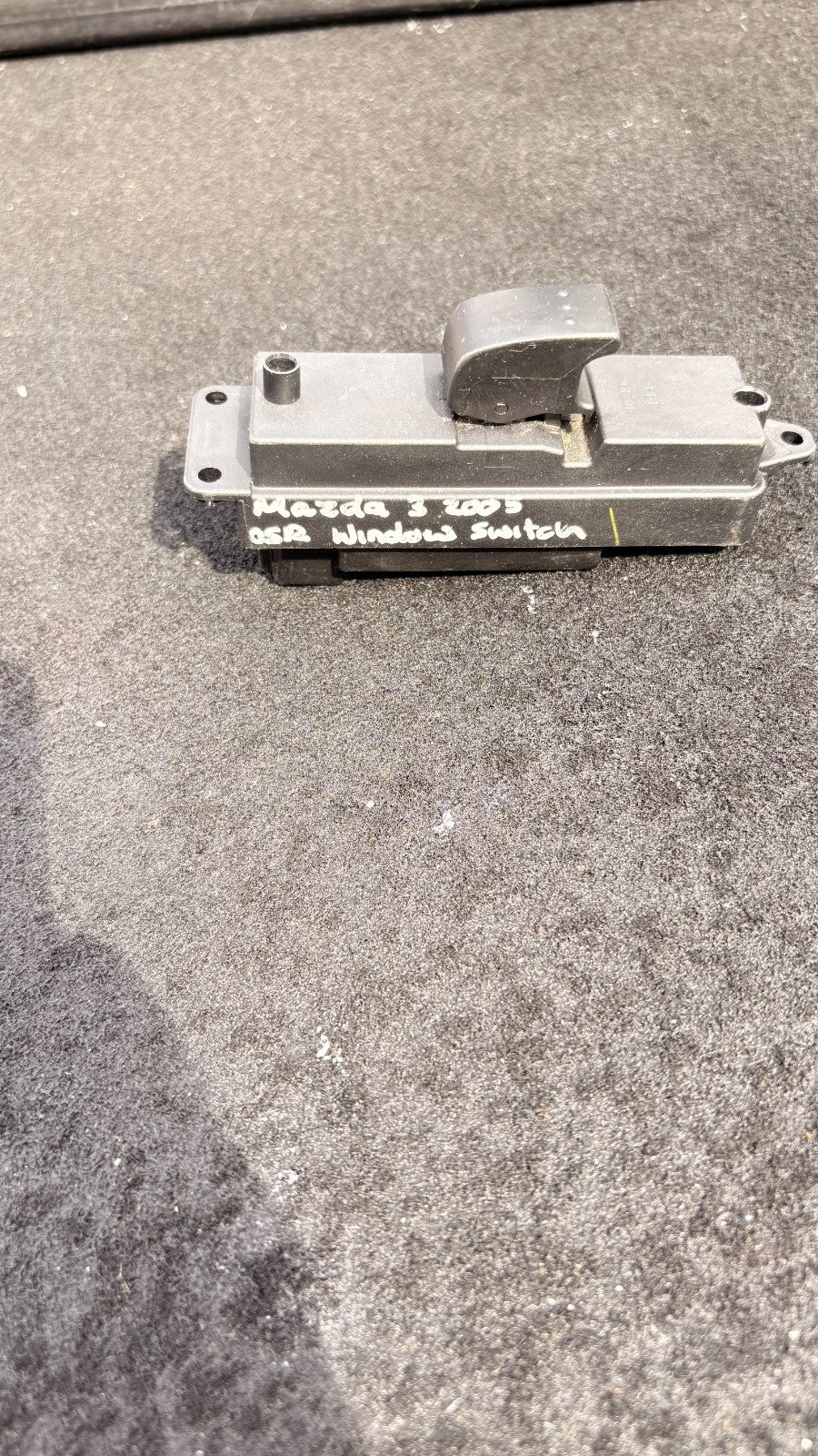 Mazda 3 BK Mk1 2003-2009 Rear Right Door Window Switch Control BP4K66380