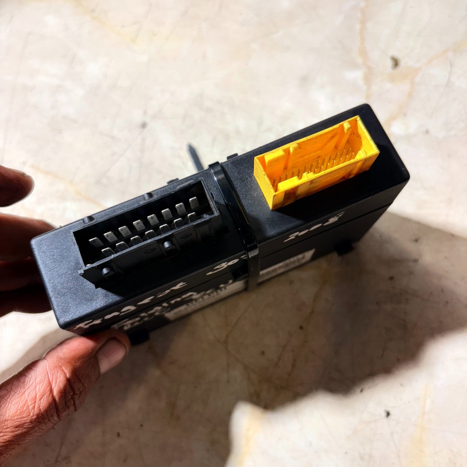 2003-2009 PEUGEOT 307 CC ROOF CONTROL MODULE 9647538580
