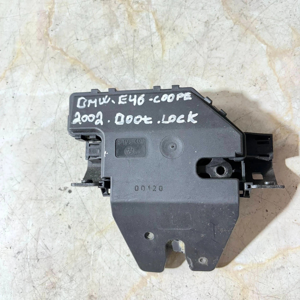 2002 BMW E46 COUPE LOCK TAILGATE 8 196 401
