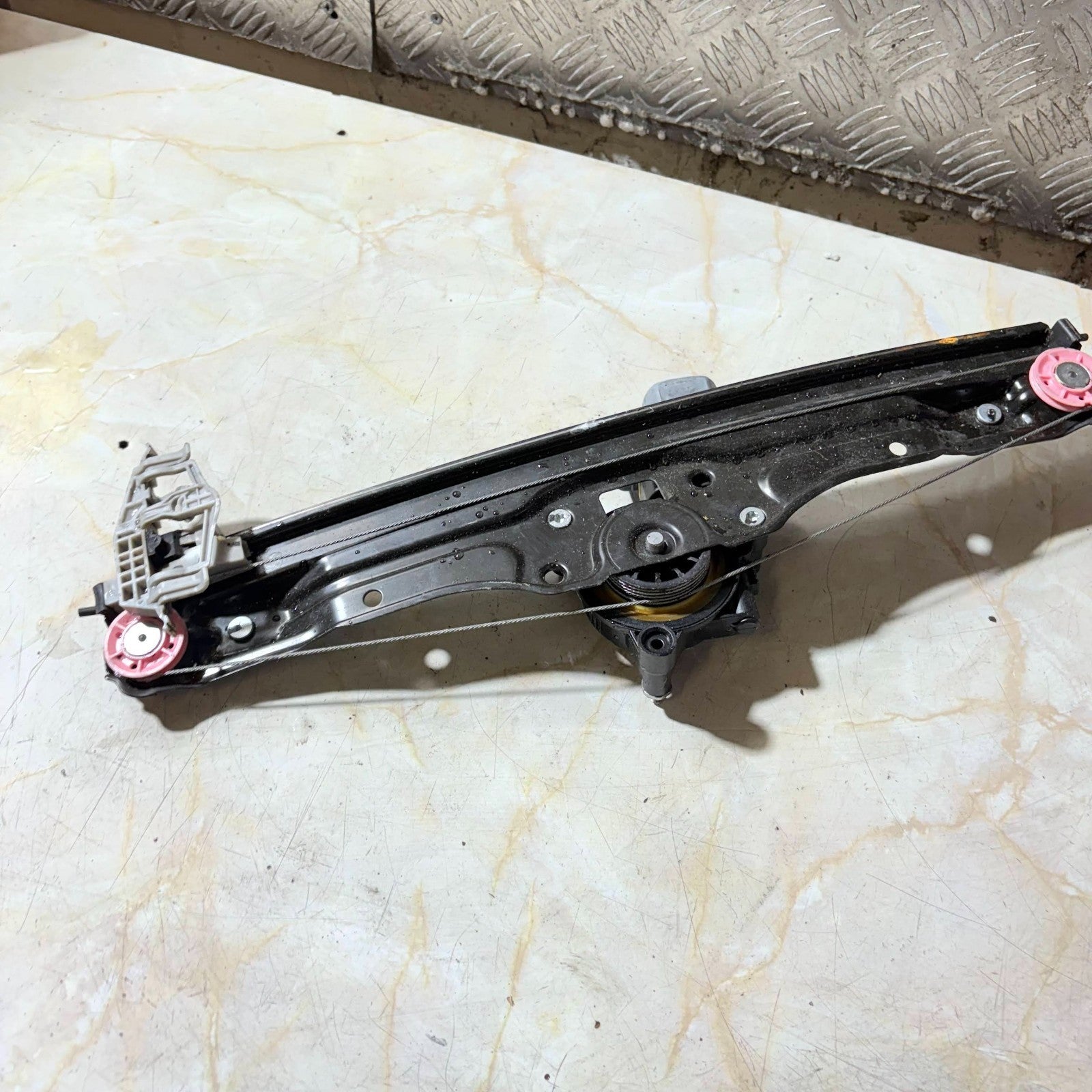 CHRYSLER 2013 5 DOOR WINDOW REGULATOR & MOTOR FRONT RIGHT SIDE
