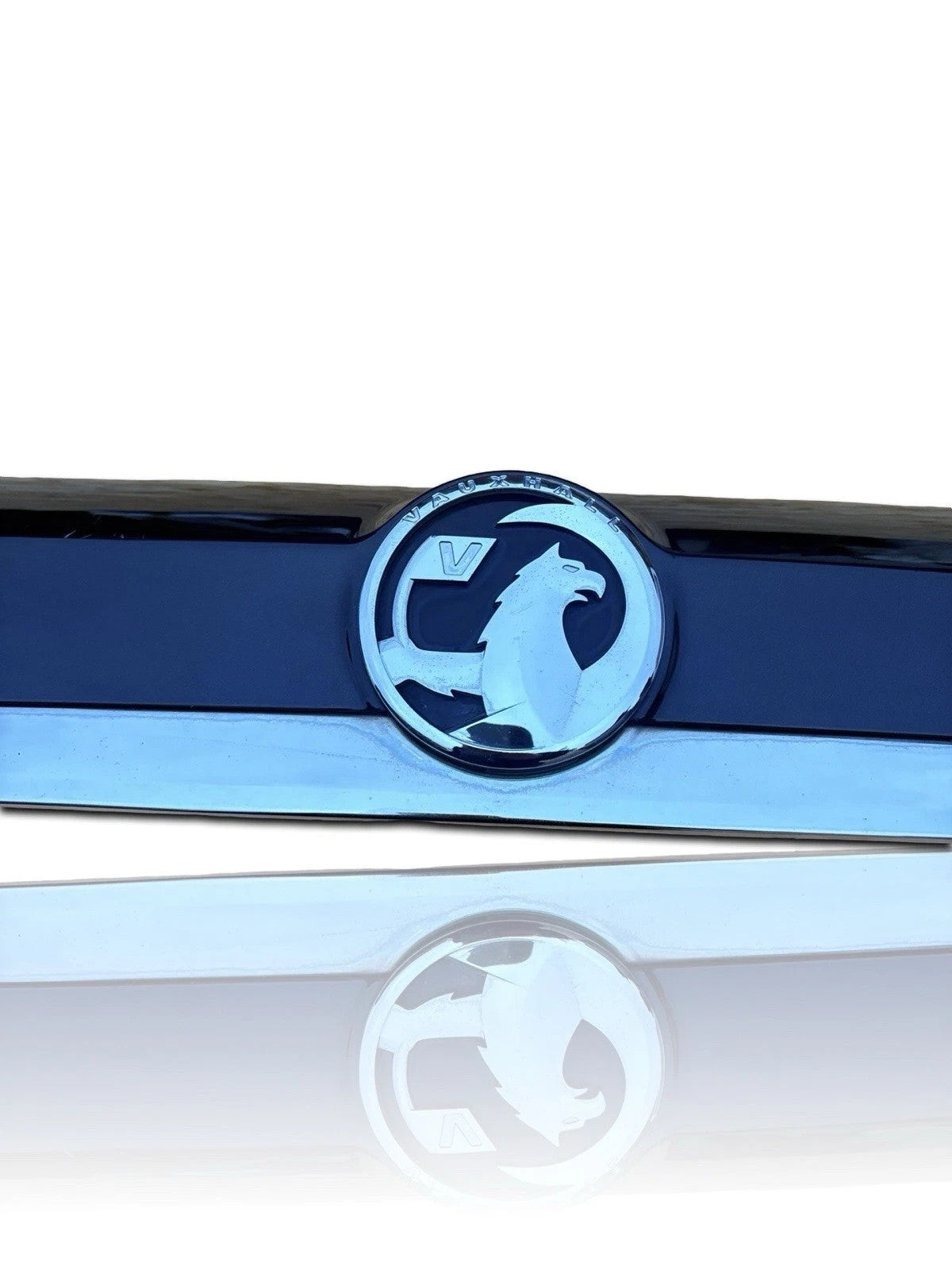 Vauxhall Mokka X 2016-2019 Rear Tailgate Boot Handle Number Plate Trim 95093299