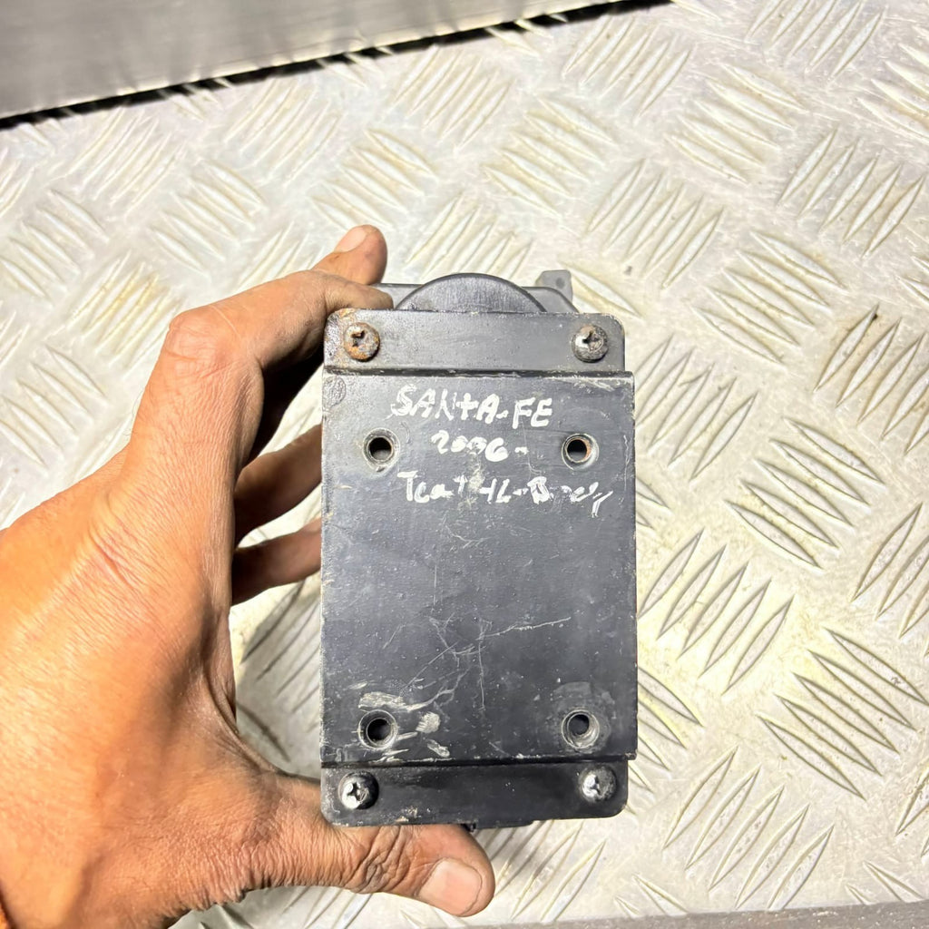 Hyundai Santa Fe 2000-2006 Cruise Control Module 96410-26200 G6T23376M1