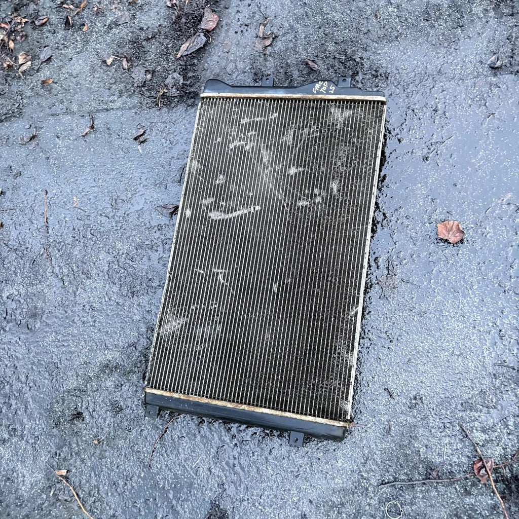 VW Passat B6/B7 Radiator 1K0121253H Golf MK5 MK6 A3 8P Octavia Leon Touran