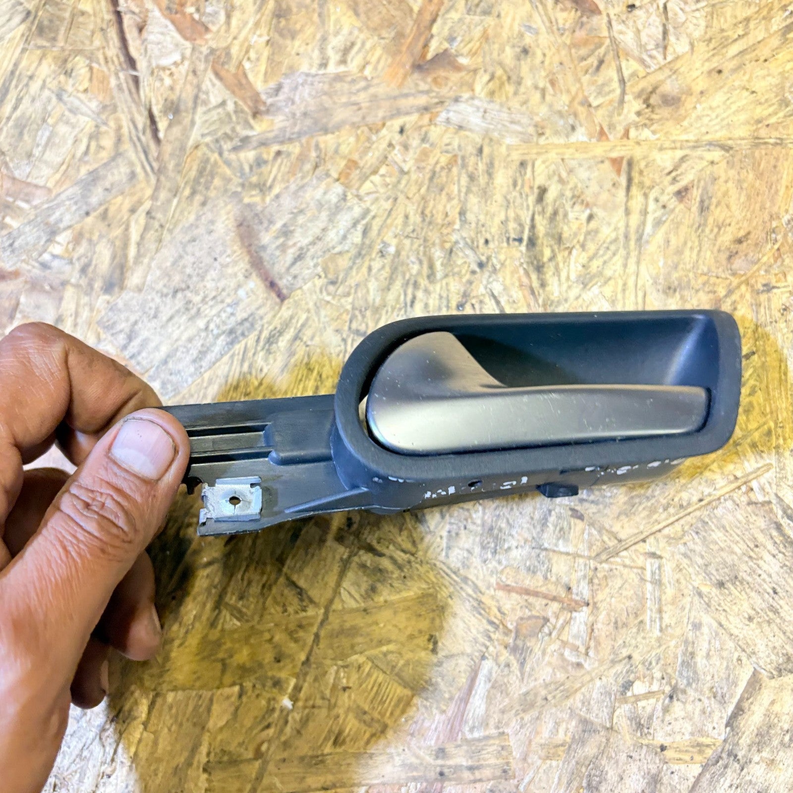 Volkswagen Golf Mk5 2004-09 Inner Door Handle