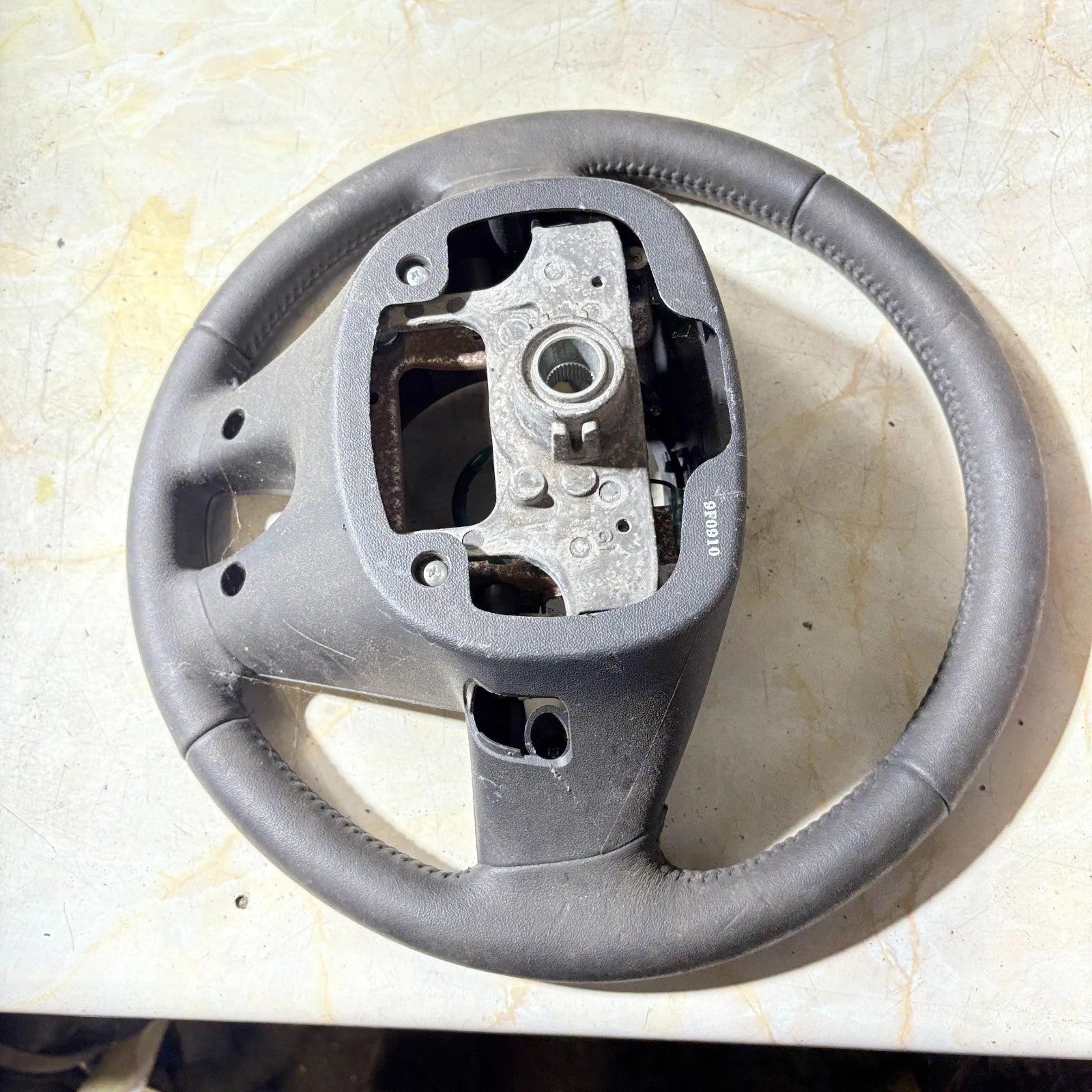 2011-2014 Kia Rio Mk3 UB Multifunction Steering Wheel Audio Buttons