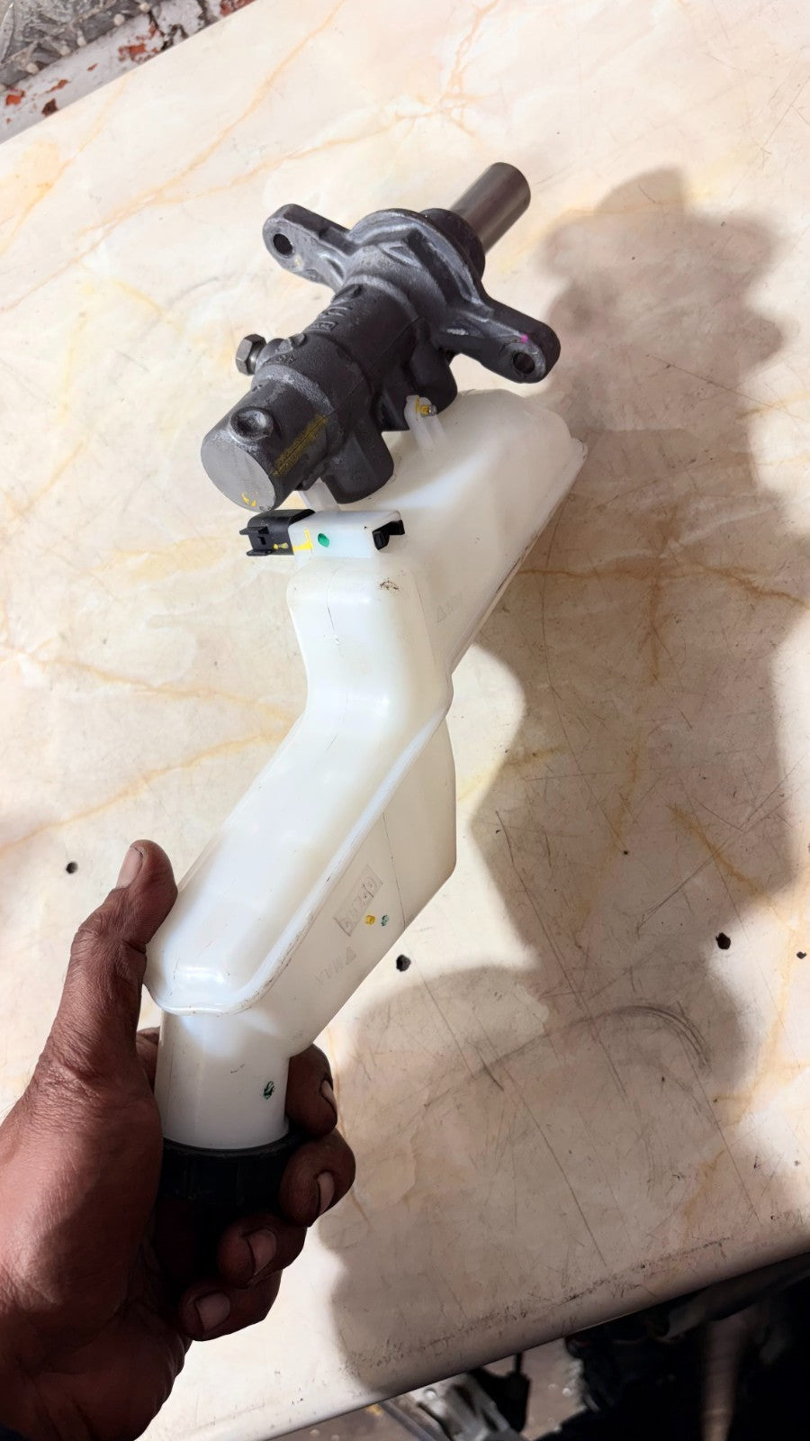 FORD ECOSPORT 2013-2017 1.0 ECOBOOST BRAKE MASTER CYLINDER 06735610081 2071495