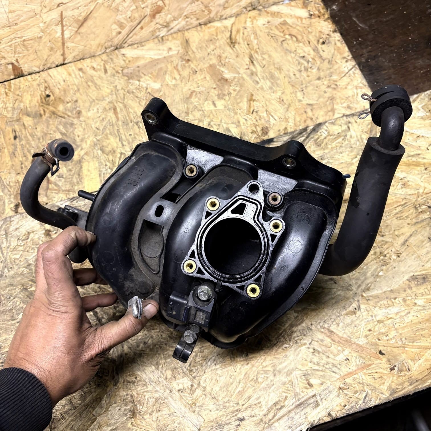 Toyota Yaris/Aygo 1.0 1KR-FE Inlet Intake Manifold 2014-2022