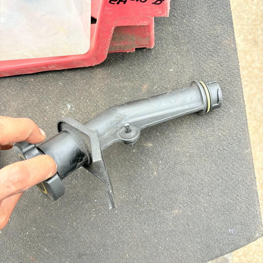 Ford Transit MK6 2000 to 2006 Oil Filler Neck Pipe ICIQ6763AD