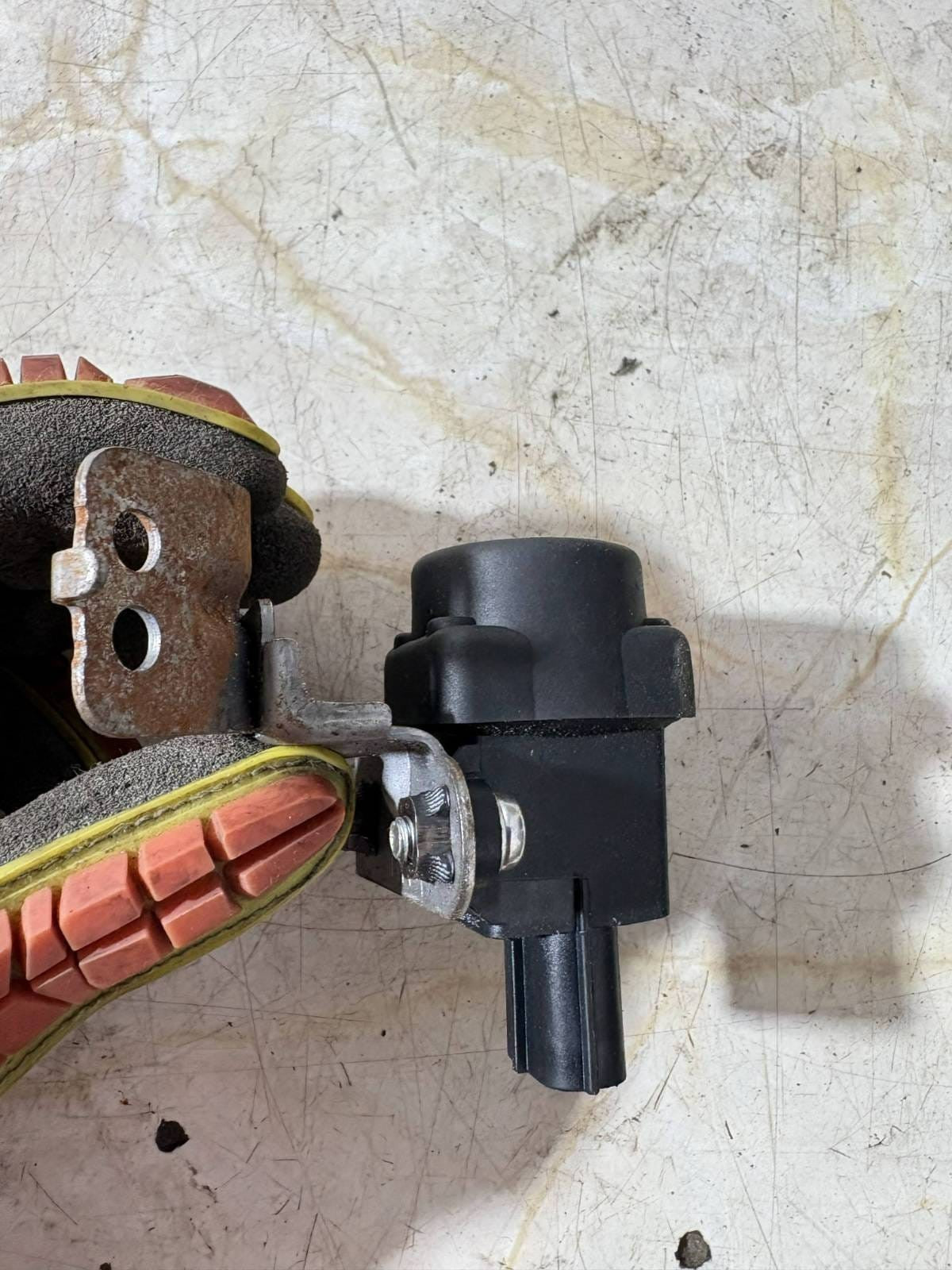 RANGE ROVER SWITCH WQT1000J0 35910S04G010