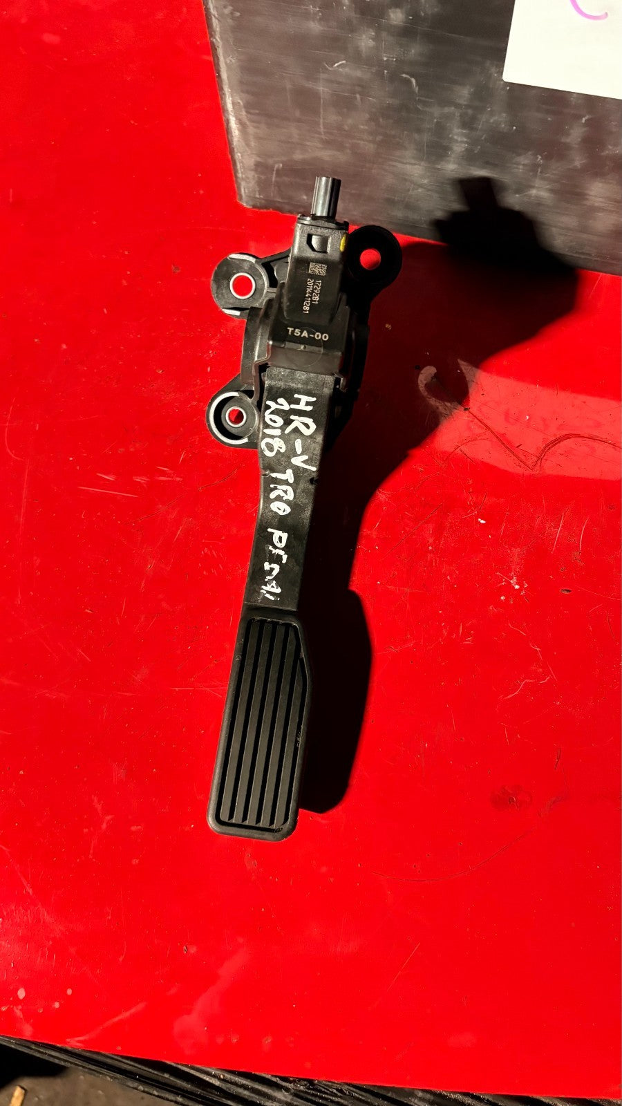 2018 HONDA HR-V ACCELERATOR THROTTLE PEDAL 17292B1