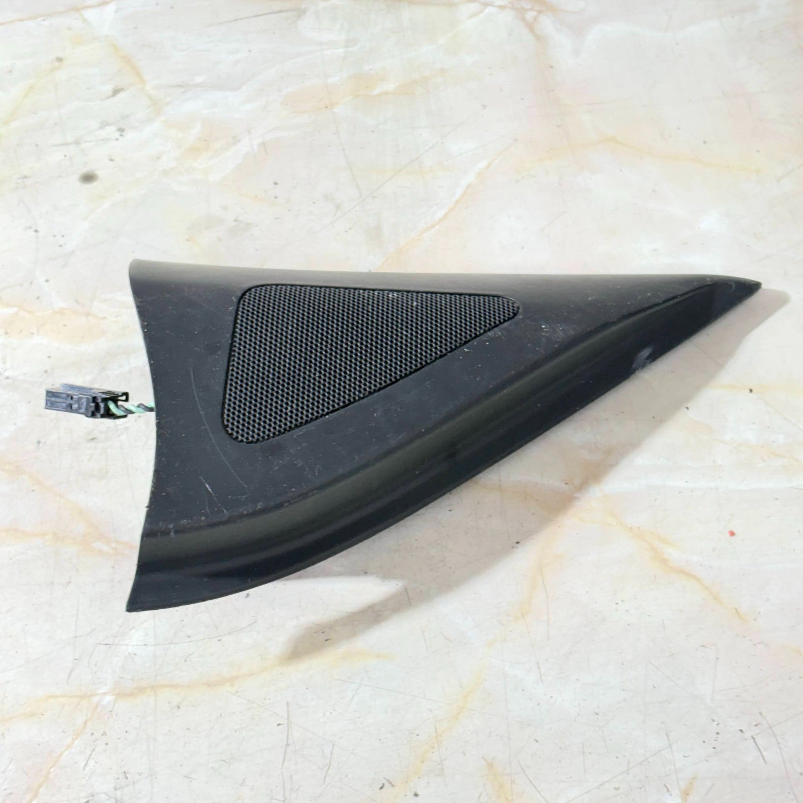 Hyundai Santa Fe CM 2006-2012 Front Left Door Tweeter Speaker Trim 87651-2B010