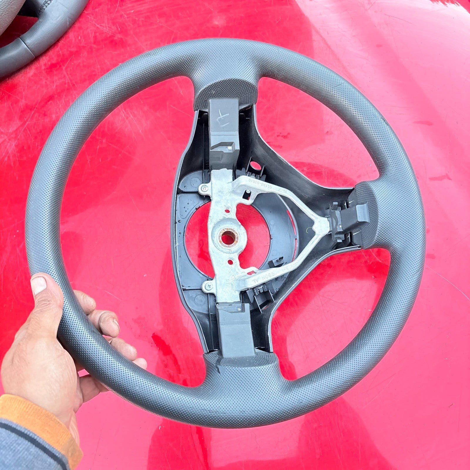 Toyota Aygo Citroen C1 Peugeot 107 Steering Wheel GS120-01840 2005-2014