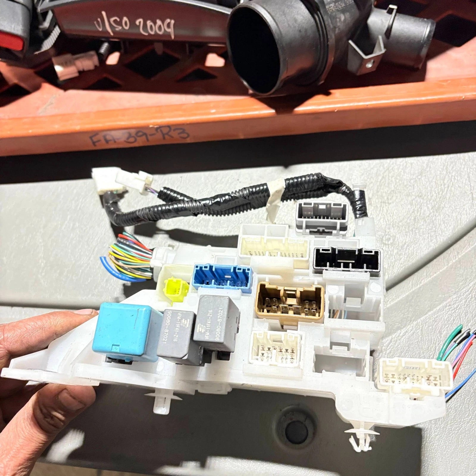 Fuse box Citroen C1 2016