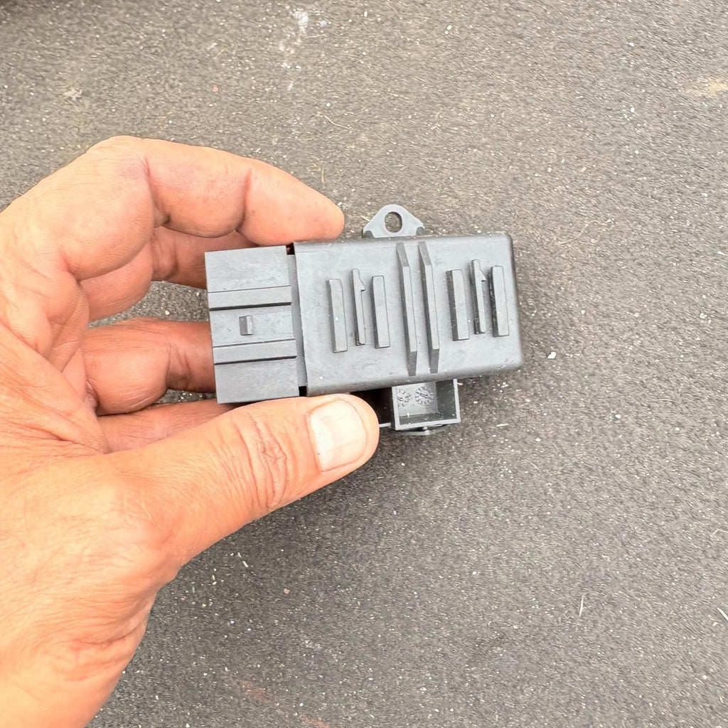 Audi A1 8X 2011-18 VW Polo 6C 2015-18 Ibiza 6P Heated Seat Module 6R0959772D
