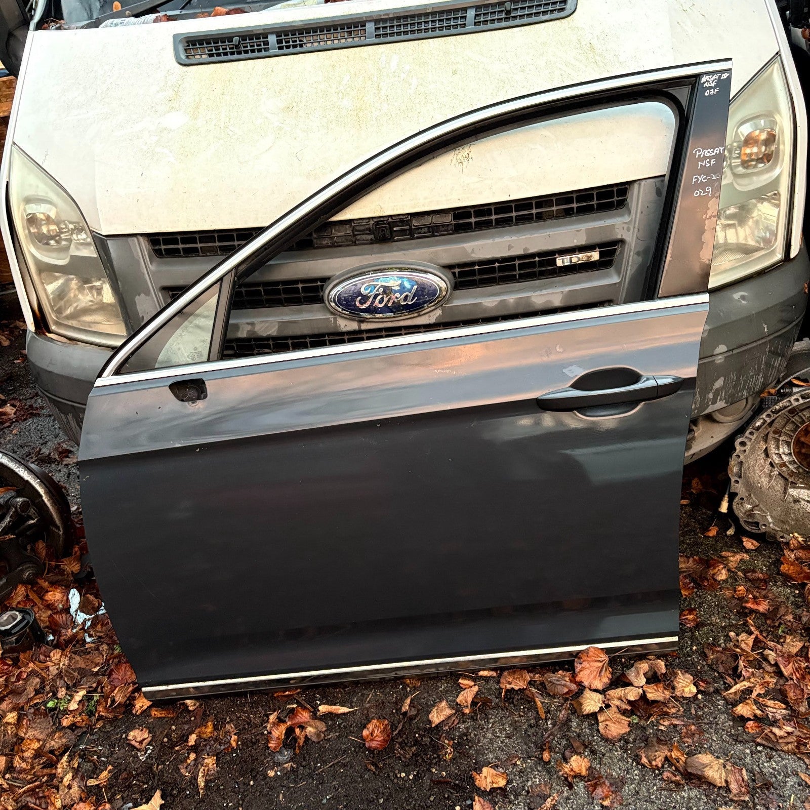 VOLKSWAGEN PASSAT B8 ESTATE PASSENGER SIDE FRONT BARE DOOR