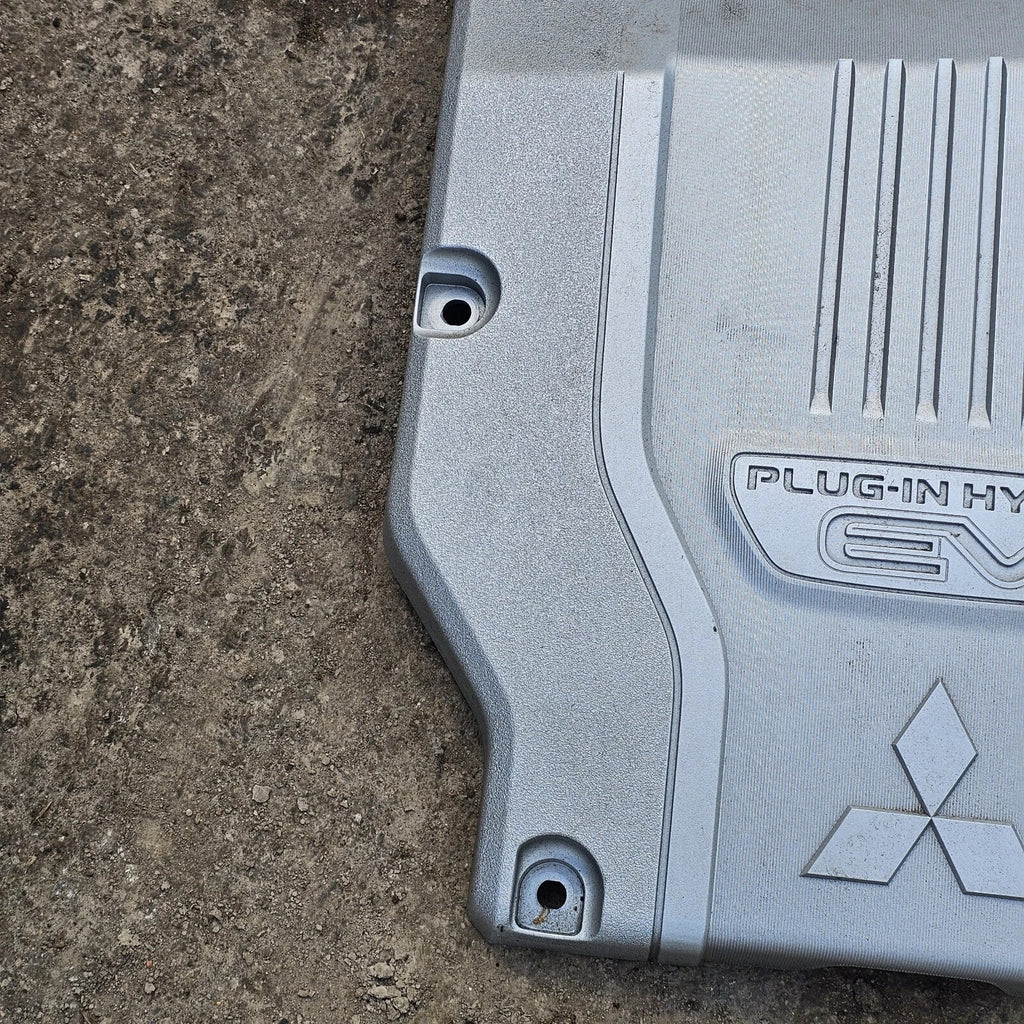 Mitsubishi Outlander PHEV GG2W Inverter EV Control Unit Cover 9499D992 2013-2018