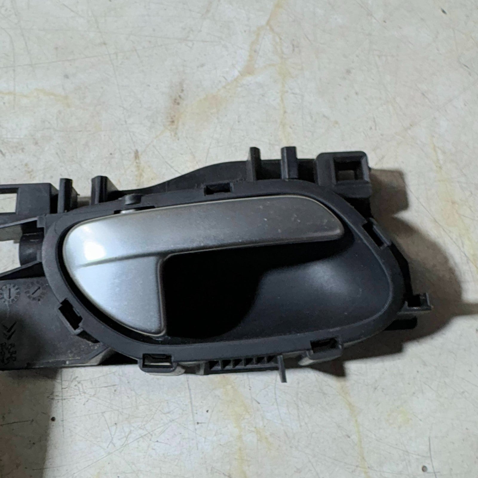 CITROEN DS3 C3 INTERIOR DOOR HANDLE FRONT RIGHT DRIVERS SIDE 2009-16 9683446577