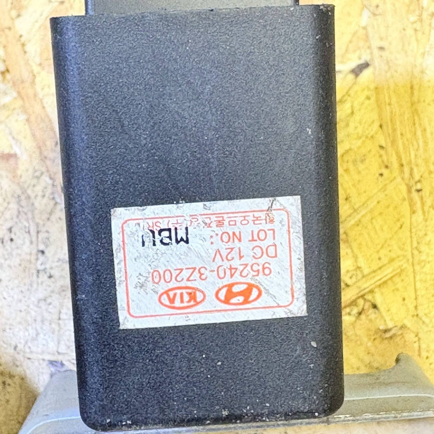 Hyundai i40 VF Stop Signal Brake Light Relay Module 95240-3Z200 2011-2015