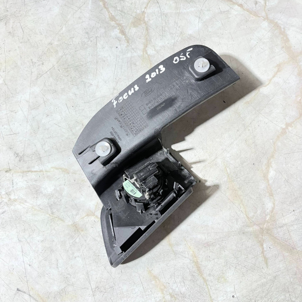 Ford Focus MK3 Front Right Driver Door Tweeter Speaker Trim BM51-18O862-A 2013