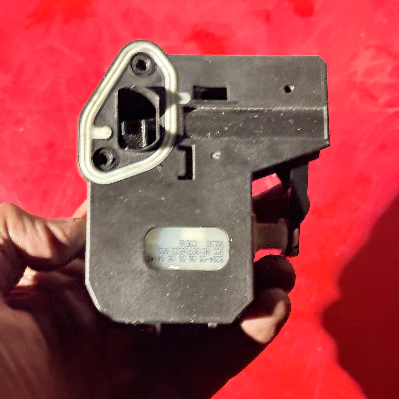 VOLVO 2008 Fuel Tank Cover Lock