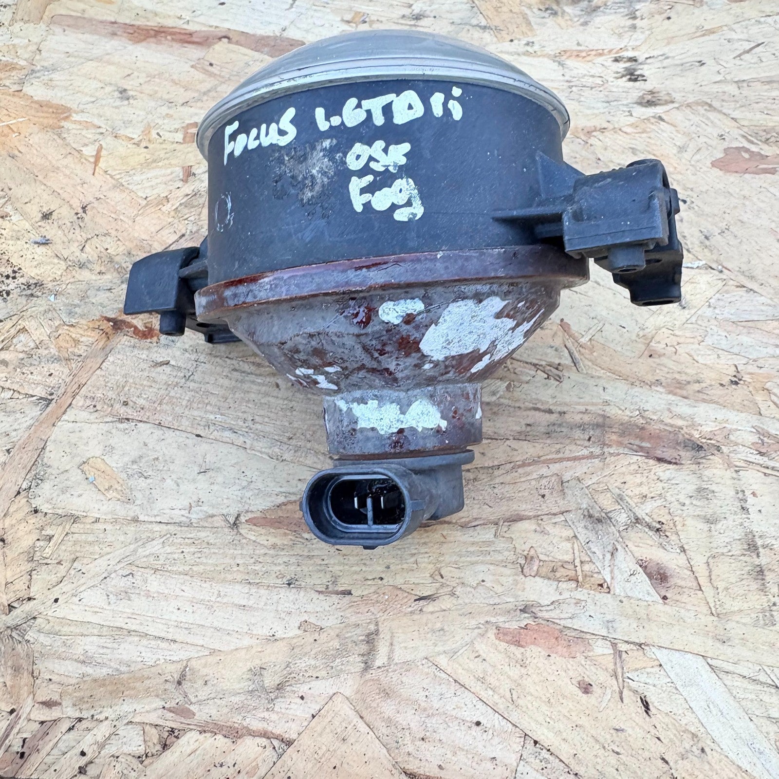 FORD FOCUS Mk2 Right FOG LAMP LIGHT 3M51-15K201-AB 2005-2010