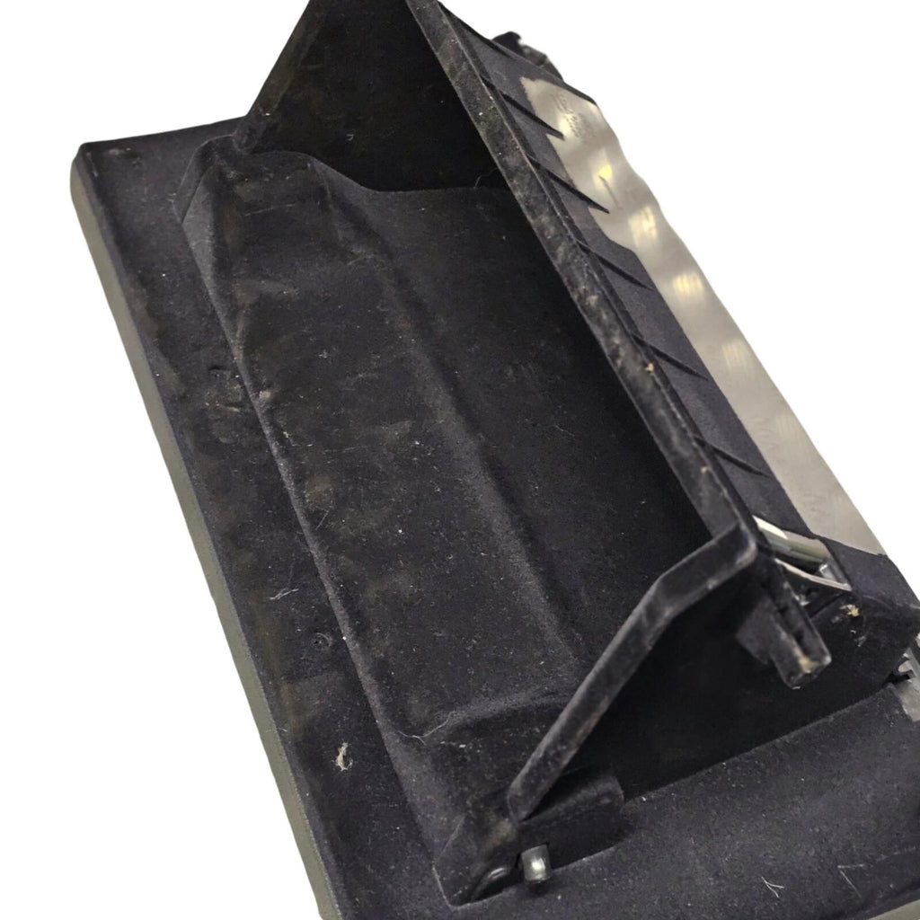 2007-2010 R35 NISSAN GT-R GLOVE BOX COMPARTMENT 68500JF00A