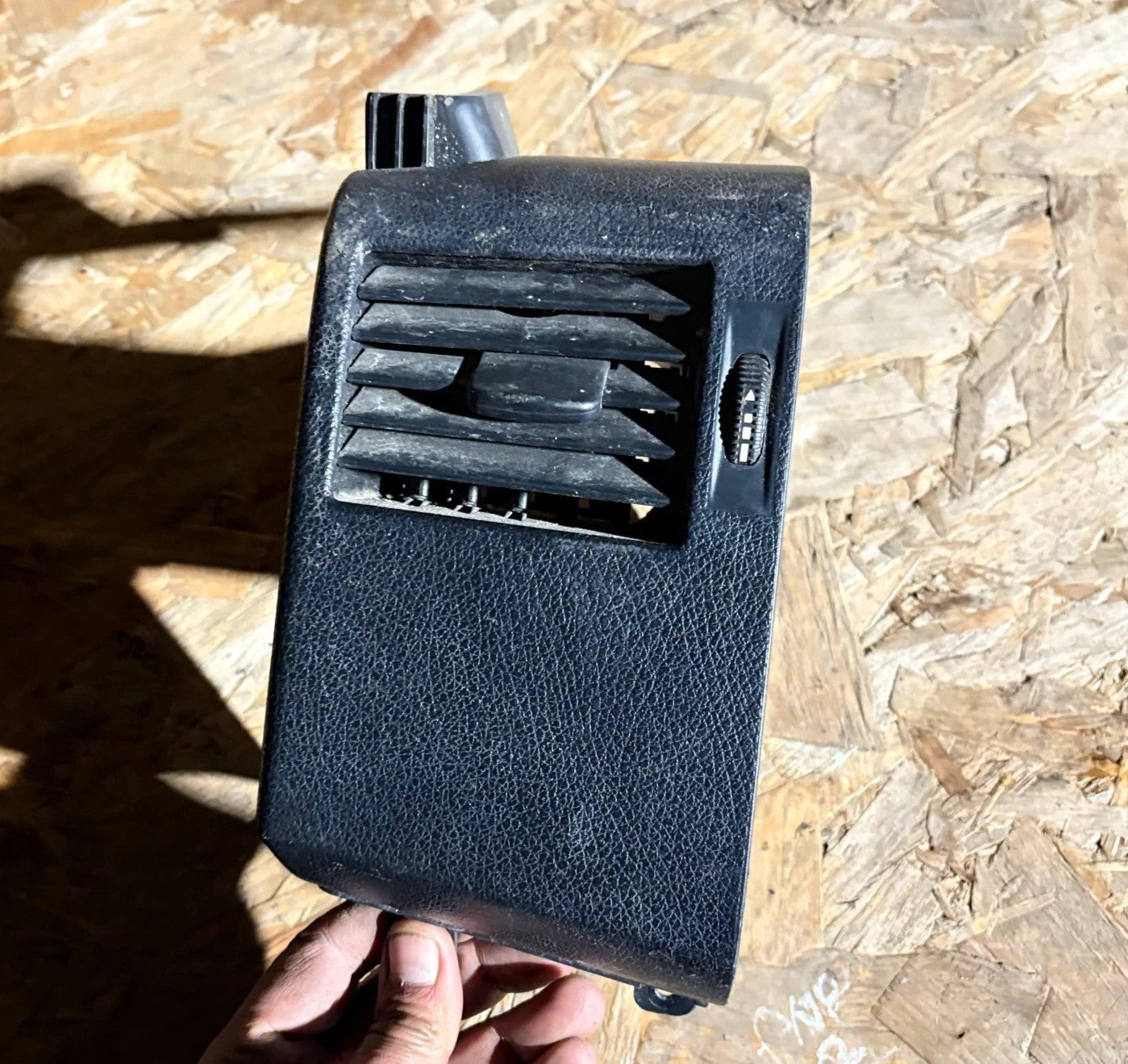 MERCEDES SPRINTER 2006-2018 NSF DASH AIR VENT FRONT LEFT PASSENGER SIDE