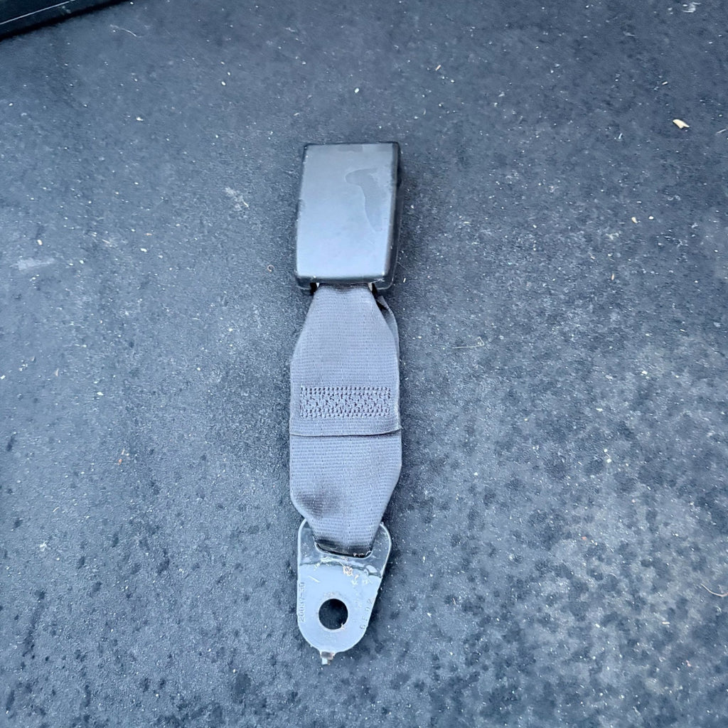 MAZDA 3 MK3 BM BN FRONT RIGHT SEAT BELT BUCKLE LATCH CATCH 2013-2019 DRIVER SIDE