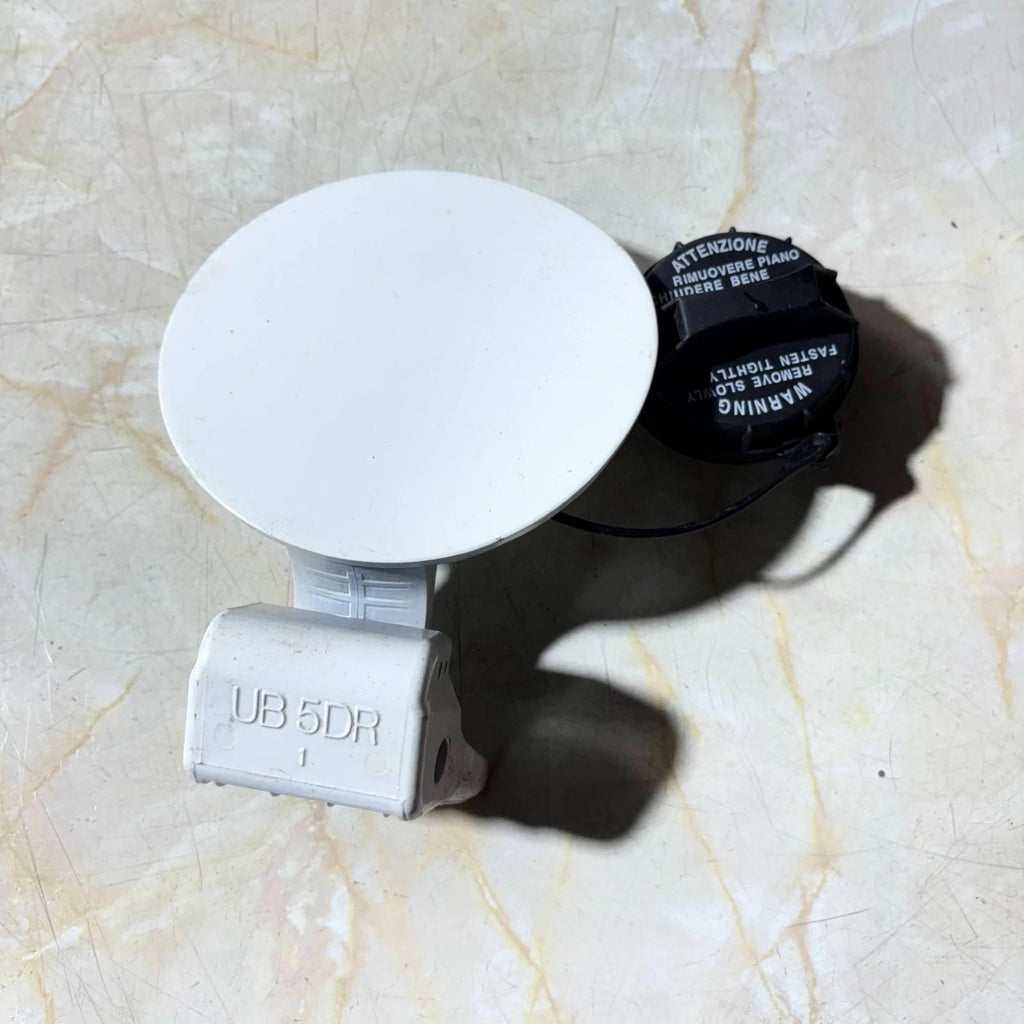 Kia Rio 2 2011-2018 Fuel Filler Flap 69510-1W200