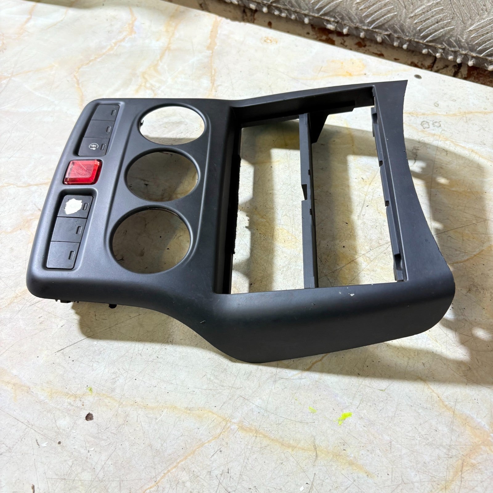 Citroen C3 Picasso 2008-2017 Radio Heater Control Surround Panel Trim 96825462