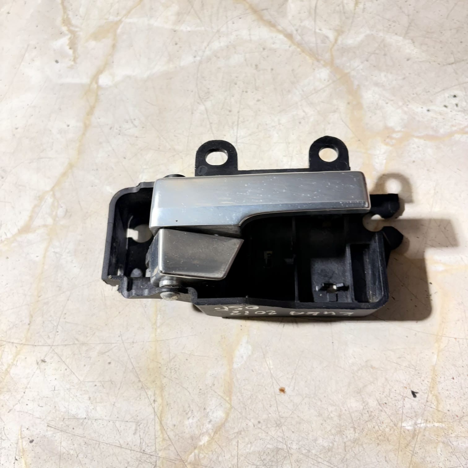 FORD FOCUS MK2 2012 OS INTERIOR DOOR HANDLE-DRIVER FRONT 3M51R22600 OSF