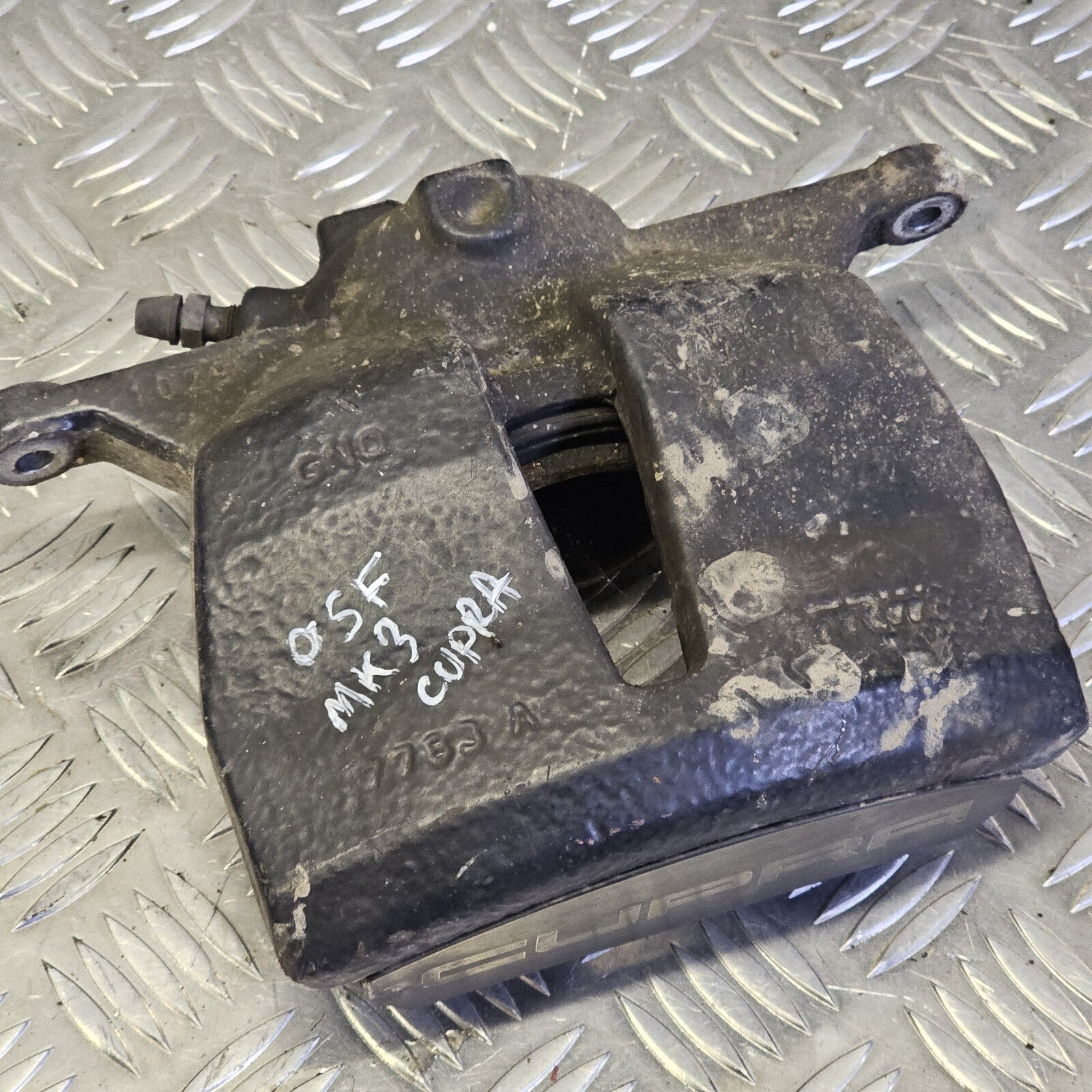 SEAT LEON CUPRA MK3 FRONT DRIVER SIDE OSF OS OFFSIDE BRAKE CALIPER 2012-2020